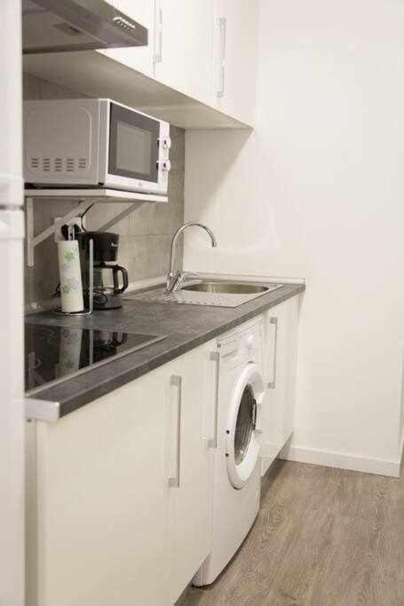 Comodo Y Agradable Estudio En Madrid Centro A2 Exteriér fotografie