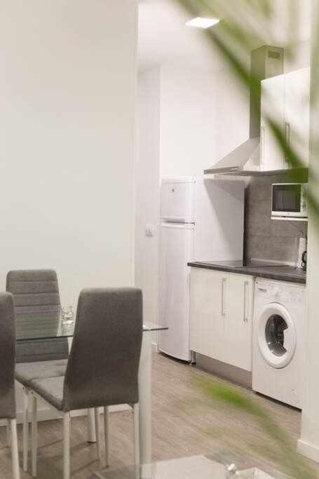Comodo Y Agradable Estudio En Madrid Centro A2 Exteriér fotografie